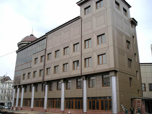 Административное здание ГУ - отделения Пенсионного Фонда РФ по Приморскому краю