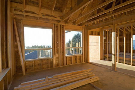 Как ухаживать за деревянными полами и конструкциями в доме