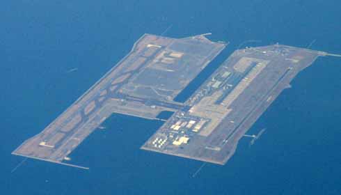 Строительство аэропорта Кансай в Японии