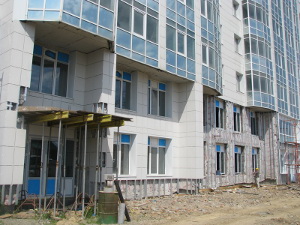 Работы по устройству отопления начались в жилом комплексе на Грибоедова, 46 